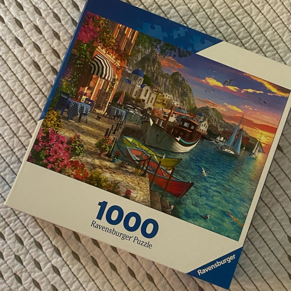 Ravensburger Blue and Green Coastal Puzzle 1000 Pieces